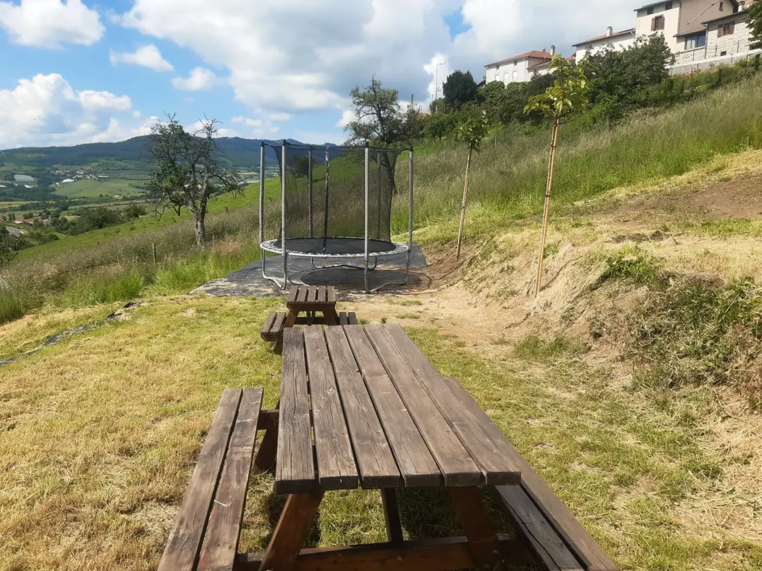 Maison de Vacances SAINT-ROMAIN-EN-JAREZ 3
