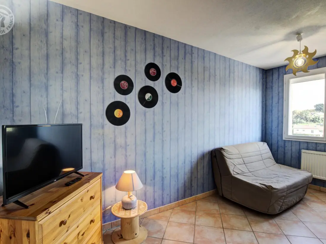Maison de Vacances SAINT-ROMAIN-EN-JAREZ 4