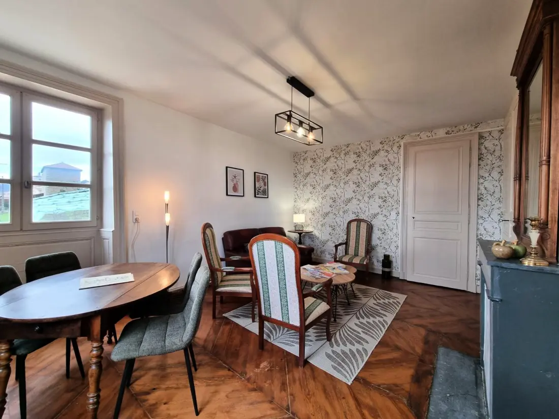 Maison de Vacances SAINT-ROMAIN-EN-JAREZ 5