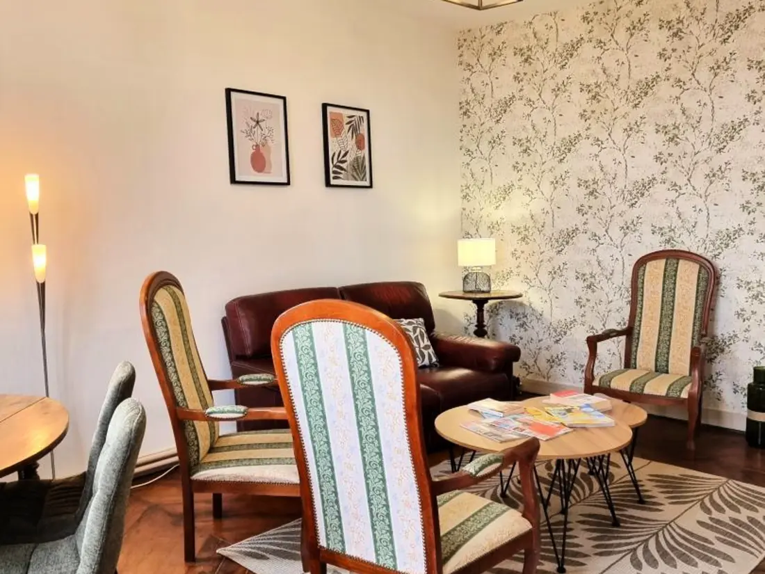Maison de Vacances SAINT-ROMAIN-EN-JAREZ 5