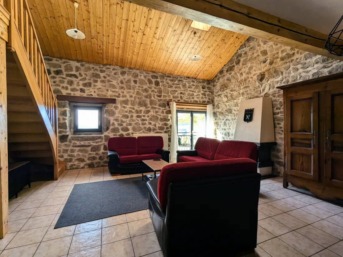 Maison de Vacances Saint-Romain-Lachalm 2
