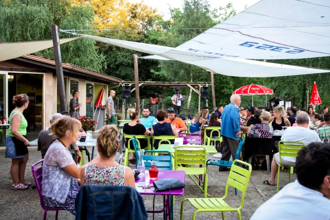 Camping Flower Le Lac du Marandan 3 étoiles★★★