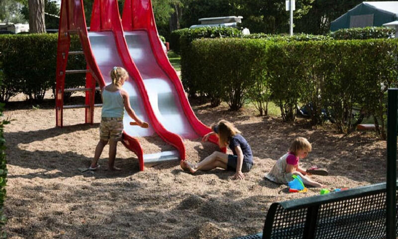 Camping Les Portes de Sancerre*** - Saint Satur - 2