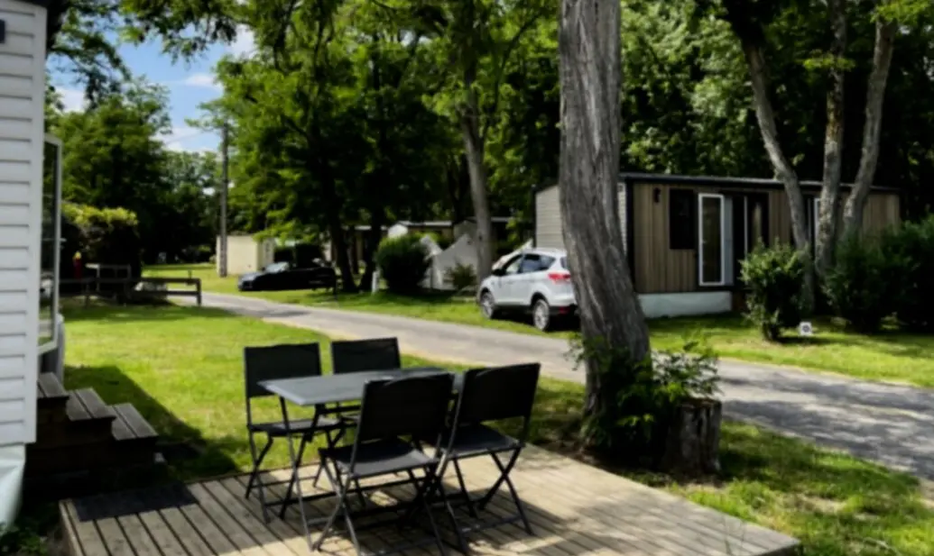 Camping Les Portes de Sancerre3 étoiles★★★