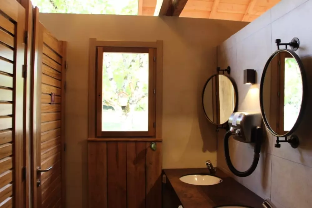 Camping Le Village du Port 4 étoiles★★★★