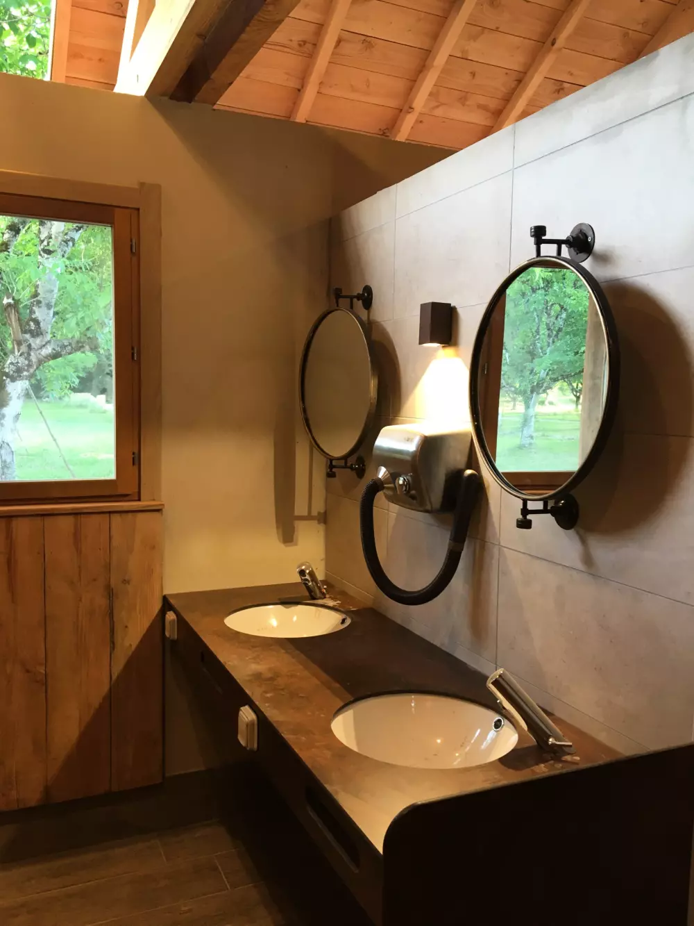 Camping Le Village du Port 4 étoiles★★★★