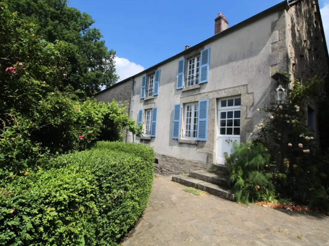 Maison de Vacances Saint-Sulpice-Les-Feuilles