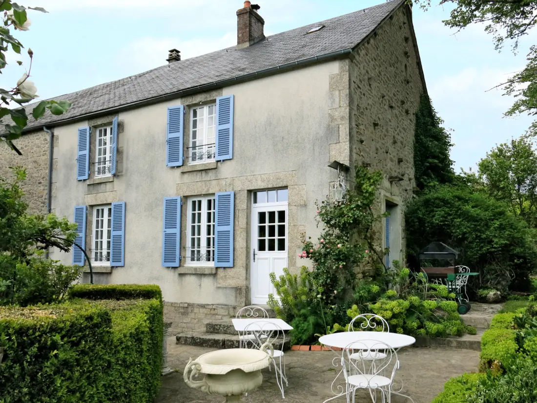 Maison de Vacances Saint-Sulpice-Les-Feuilles