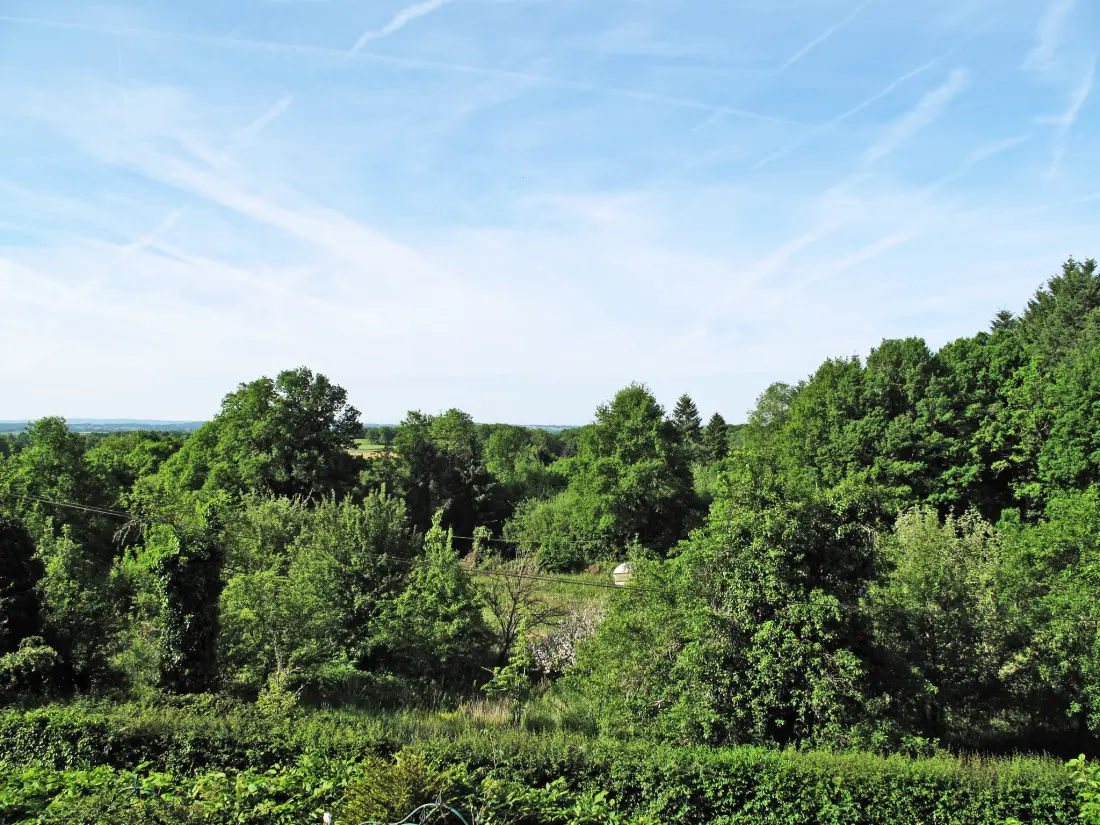 Maison de Vacances Saint-Sulpice-Les-Feuilles