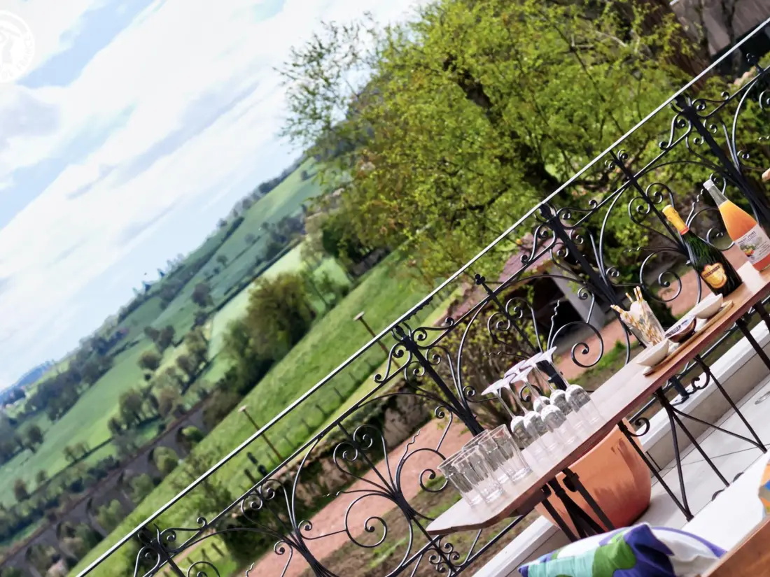 Maison de Vacances Saint-Symphorien-de-Lay 3