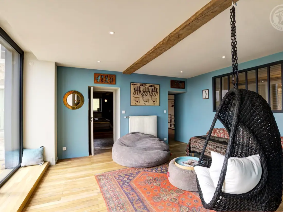 Maison de Vacances Saint-Symphorien-de-Lay 3
