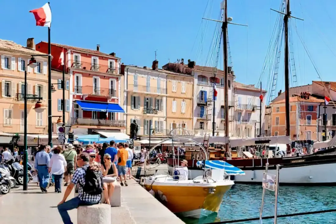 Duplex Chic à Saint-tropez Avec Parking