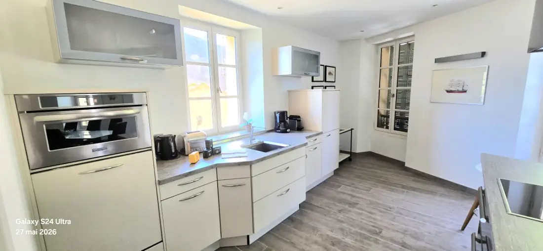 Duplex Chic à Saint-tropez Avec Parking