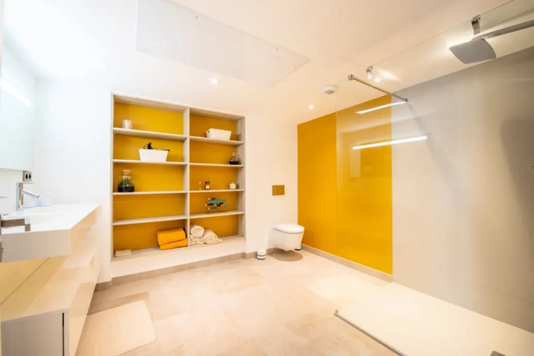 Centre St-tropez • 92 M2 • Parking Privé