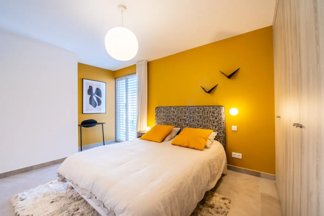 Centre St-tropez • 92 M2 • Parking Privé