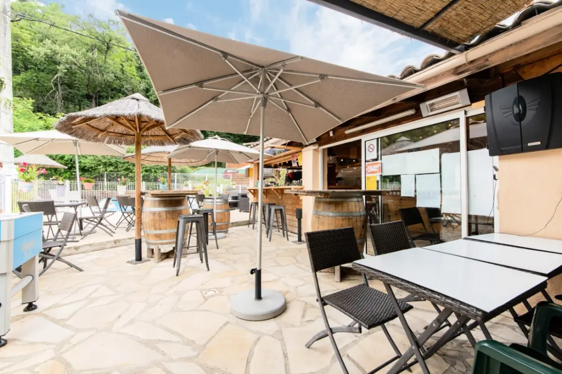 Camping maeva Escapades Coeur d'Ardèche 4 étoiles★★★★