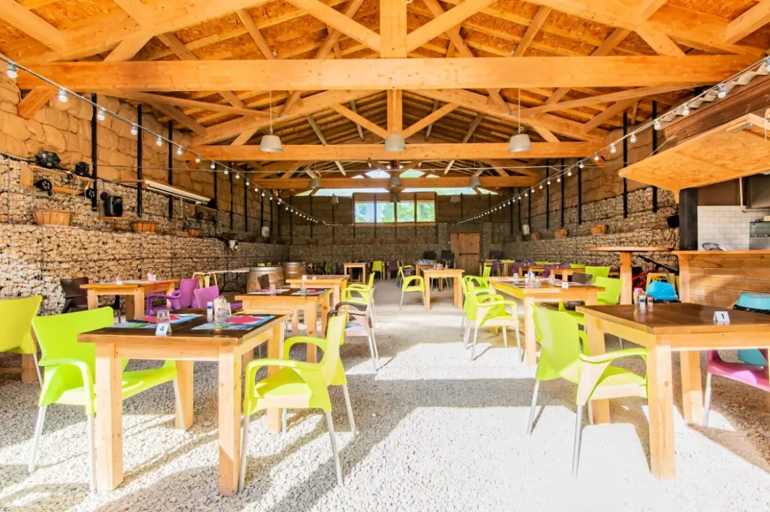 Camping maeva Escapades Coeur d'Ardèche 4 étoiles★★★★