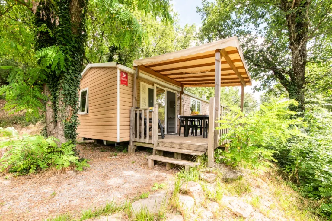 Camping maeva Escapades Coeur d'Ardèche 4 étoiles★★★★