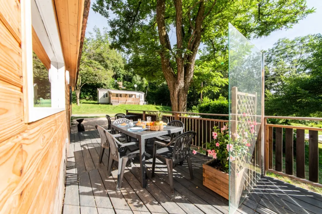 Camping maeva Escapades Coeur d'Ardèche 4 étoiles★★★★