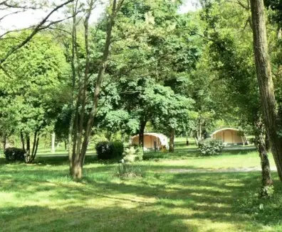 Camping maeva Escapades Coeur d'Ardèche 4 étoiles★★★★
