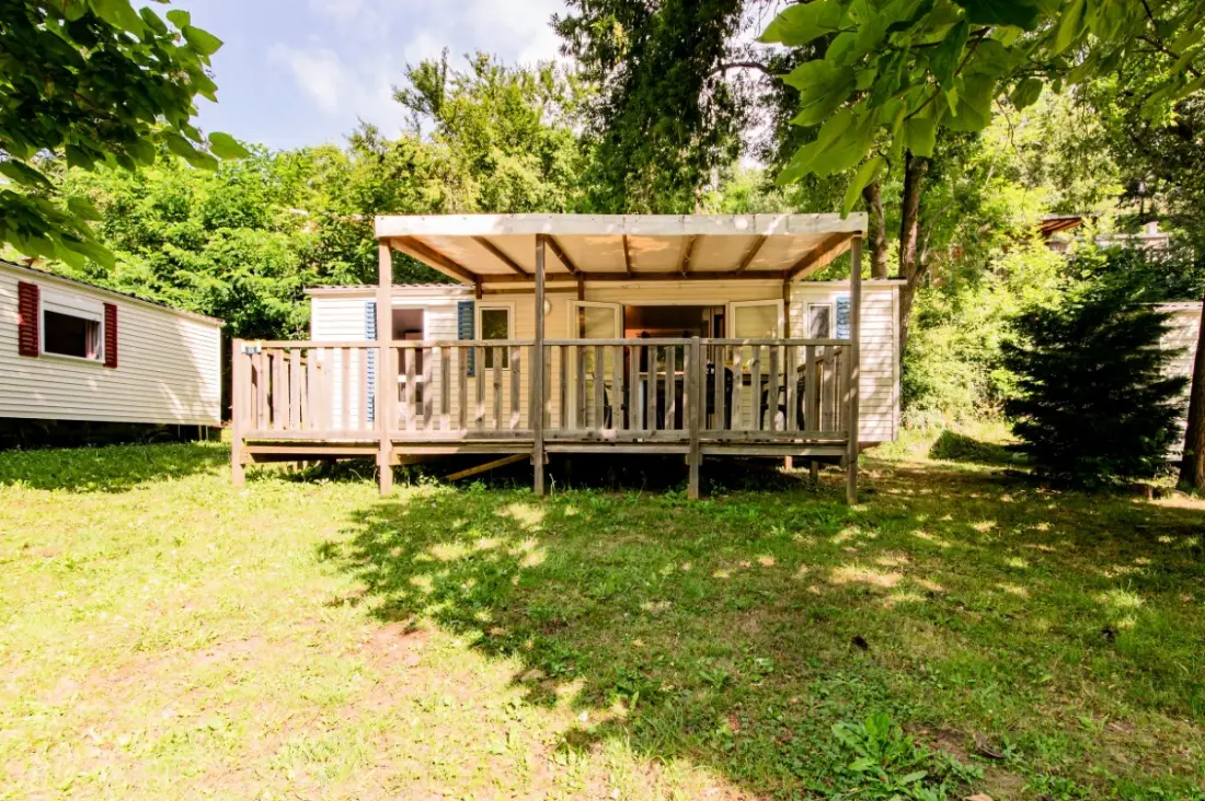 Camping maeva Escapades Coeur d'Ardèche 4 étoiles★★★★