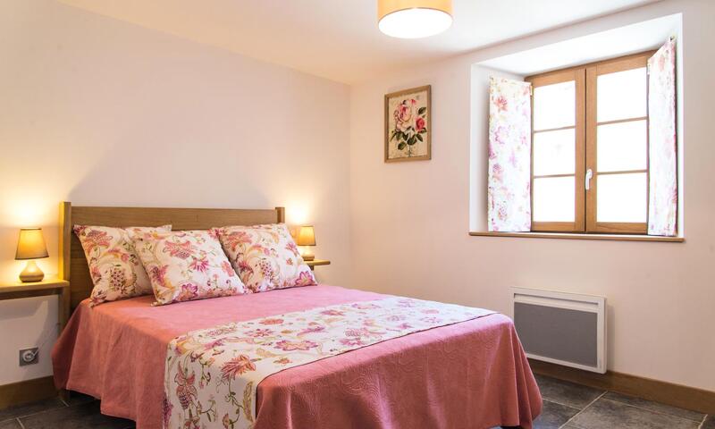 Gîte de France L'etable de pierre 4 épis - - Sainte-Hélène- - 13