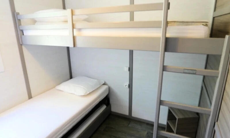 Camping U Pinarellu *** - Sainte-Lucie de Porto-Vecchio - 44
