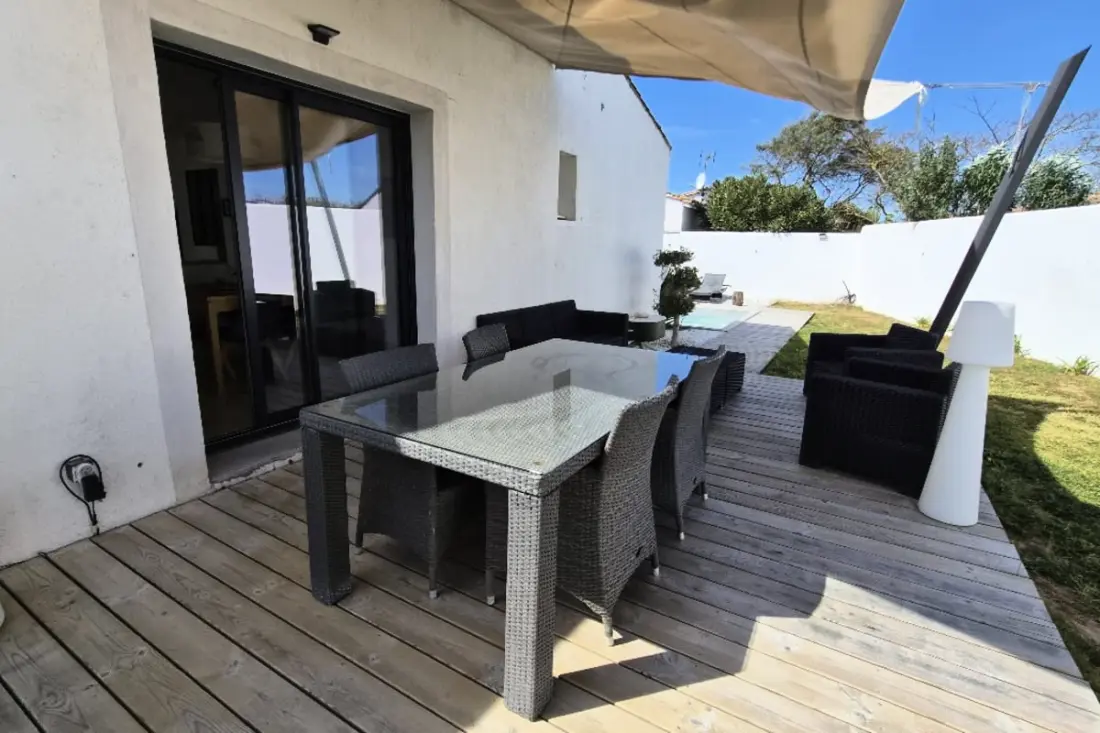 Maison Avec Jardin Et Piscine à Sainte Marie De Ré