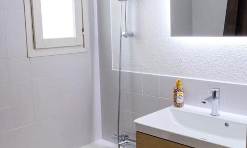 Bel Appartement Avec Piscine à Sainte-maxime - - Sainte-Maxime - 5