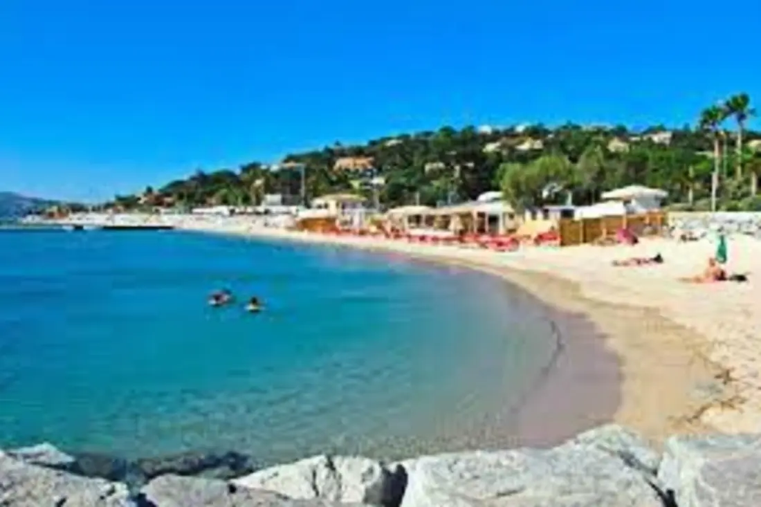 Vue Mer • Accès Plage à Pied • Piscine