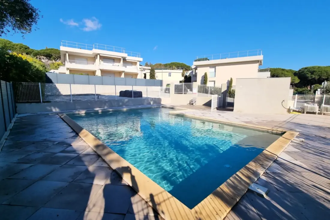 Vue Mer • Accès Plage à Pied • Piscine
