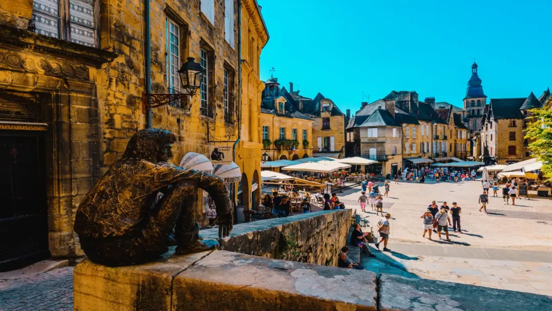 Camping Romanée Les Grottes de Roffy 4 étoiles★★★★