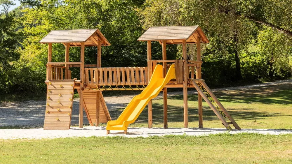 Camping Romanée Les Grottes de Roffy 4 étoiles★★★★