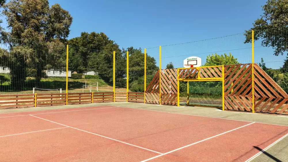 Camping Romanée Les Grottes de Roffy 4 étoiles★★★★