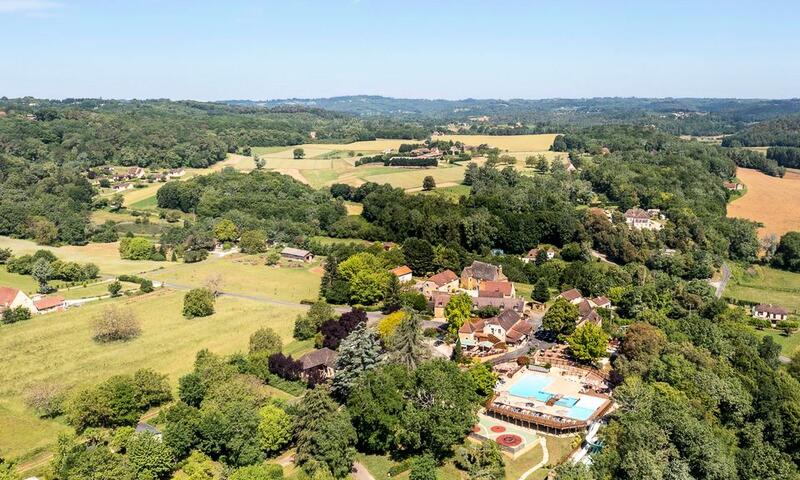 Camping Romanée Les Grottes de Roffy**** - Sainte-Nathalène - 28