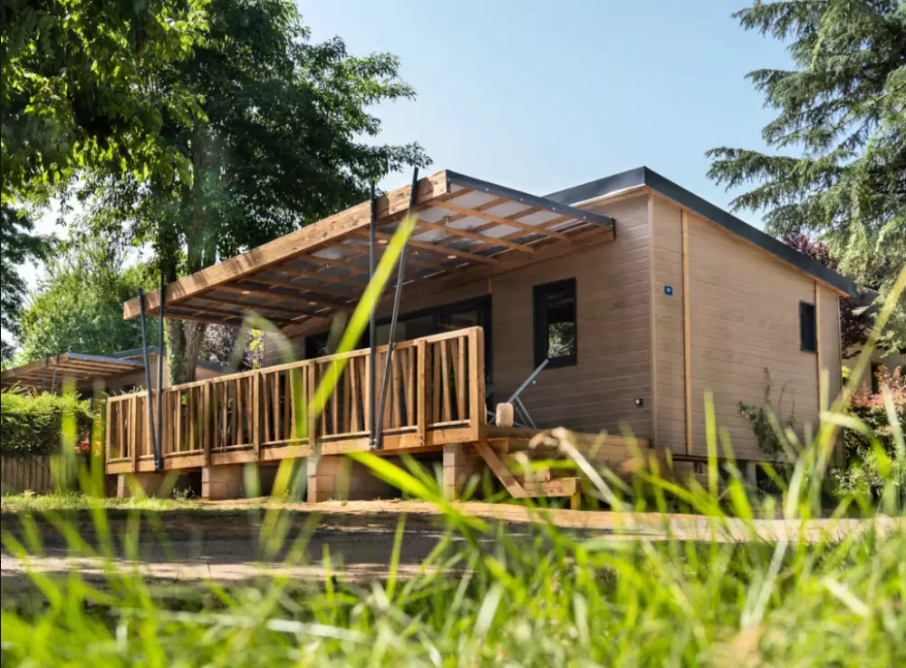 Camping Romanée Les Grottes de Roffy 4 étoiles★★★★