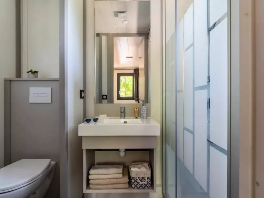 Camping Romanée Les Grottes de Roffy 4 étoiles★★★★