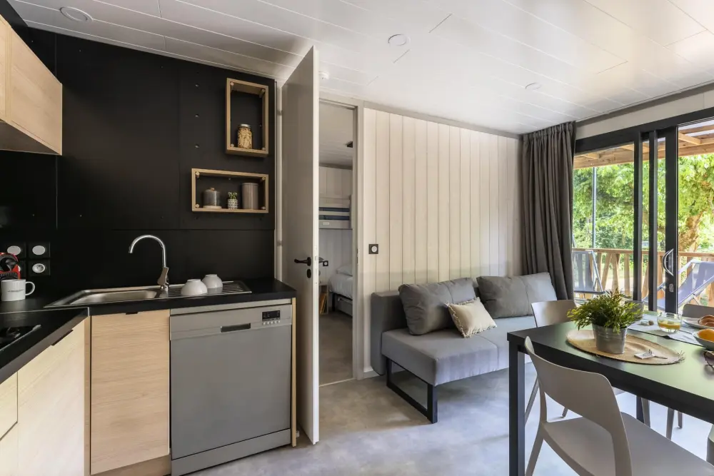 Camping Romanée Les Grottes de Roffy 4 étoiles★★★★