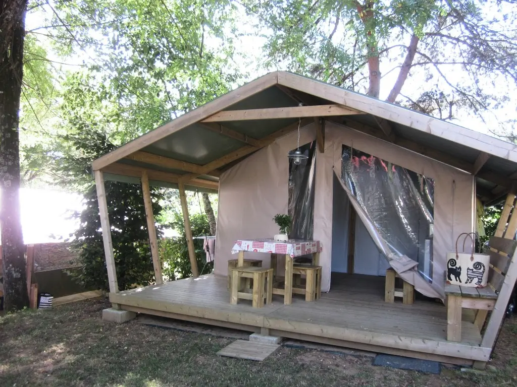 Flower Camping LE TEMPS DE VIVRE 3 étoiles★★★