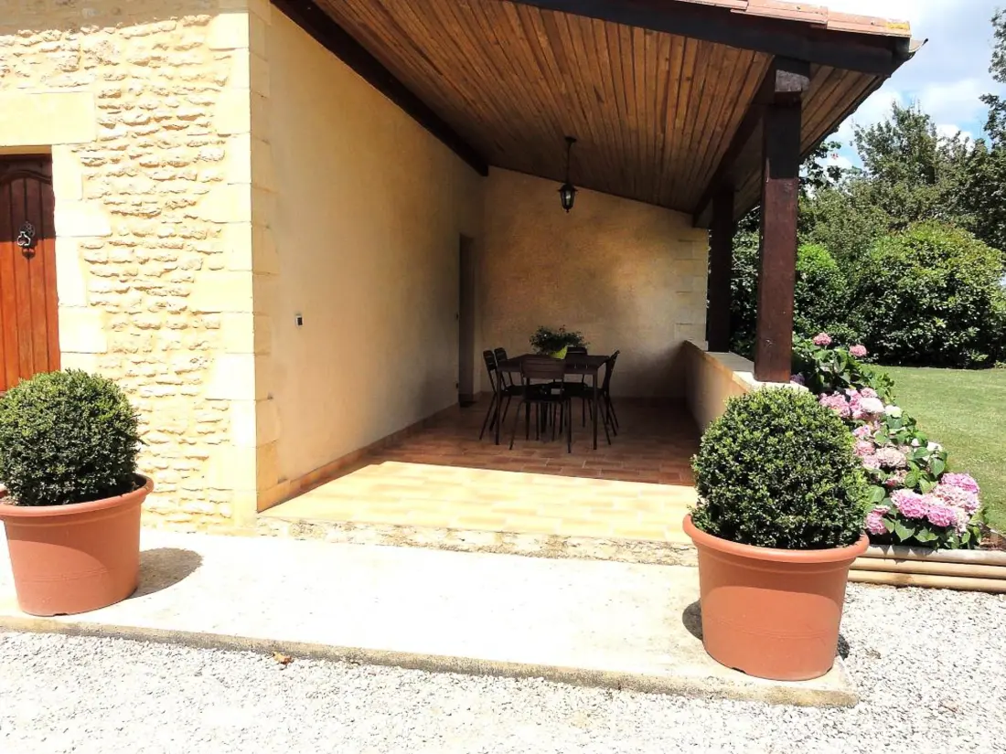 Maison de Vacances Salignac-Eyvigues 4