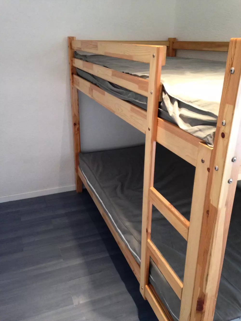 Camping Les P'tites Maisons dans la Prairie 3 étoiles★★★