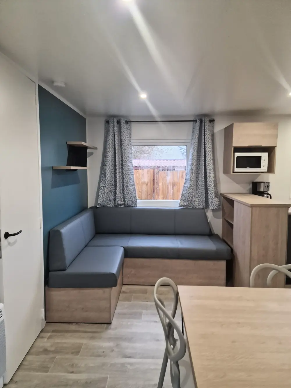 Camping Les P'tites Maisons dans la Prairie 3 étoiles★★★