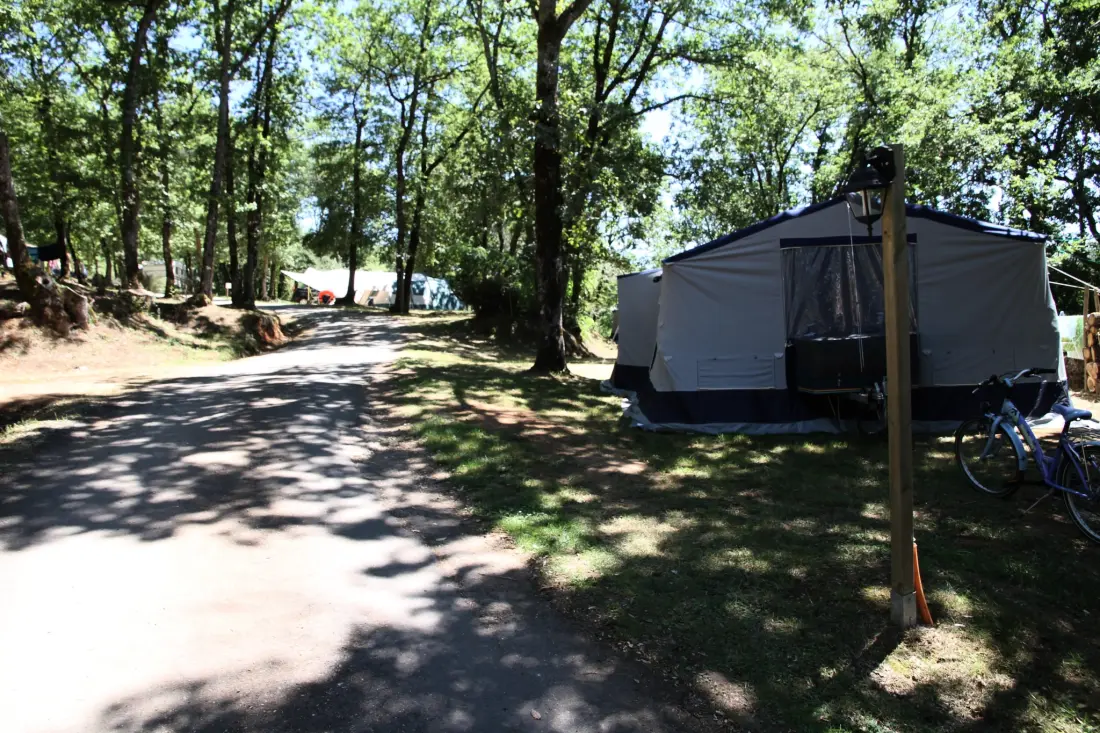 Camping des Bastides 4 étoiles★★★★
