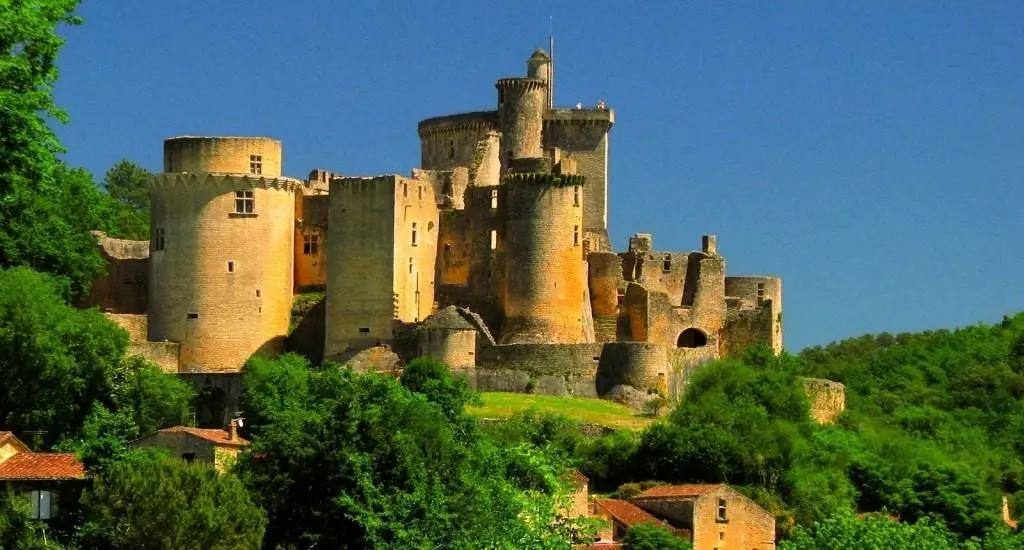Camping des Bastides 4 étoiles★★★★