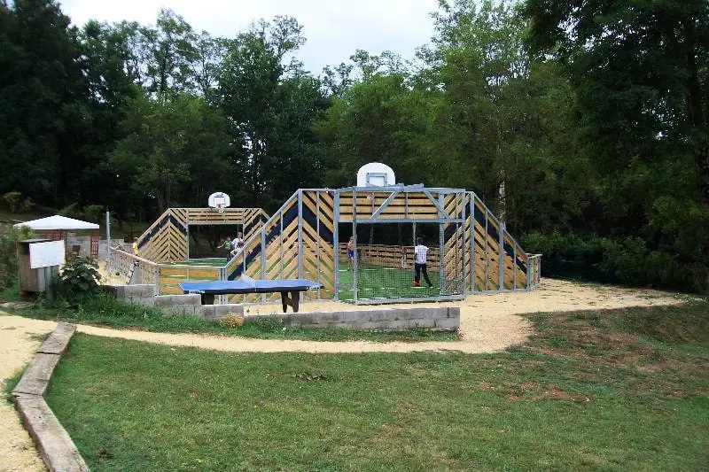 Camping des Bastides 4 étoiles★★★★