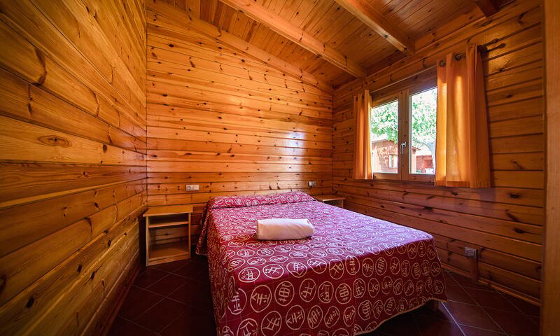 Camping Els Ports by Viajes Velero ** - Arnes - 26