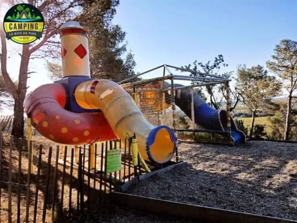 Camping Le Bois De Pins 3 étoiles★★★