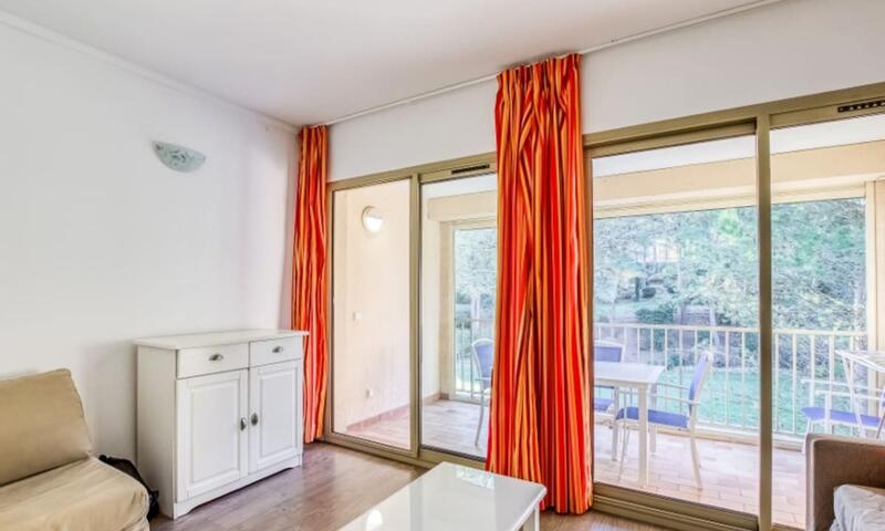 Appartement Avec Piscine Proche Plage - - Sanary-sur-Mer - 1