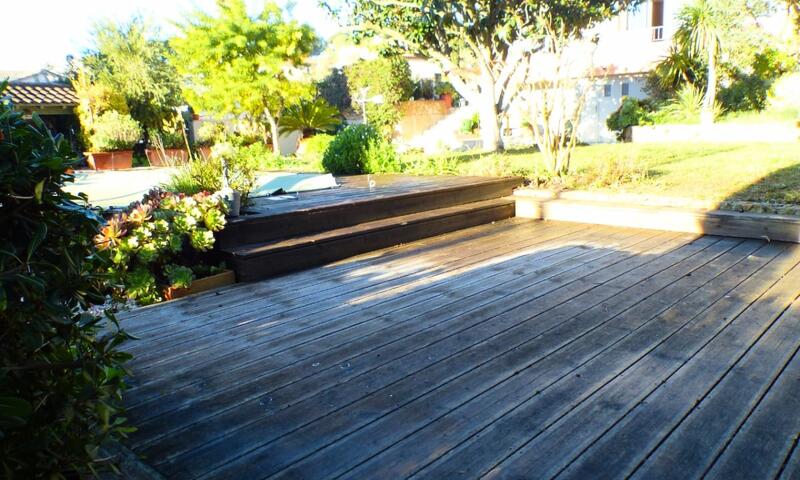 Villa De Charme Avec Jardin Et Piscine - - Sanary-sur-Mer - 34