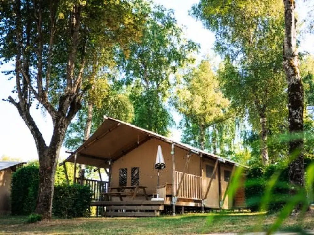 Sunêlia Camping Les Nids Du Lac 4 étoiles★★★★